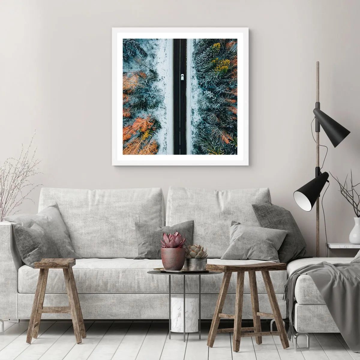 Plakat w białej ramie - Przeciąć zimowy las - 40x40 cm