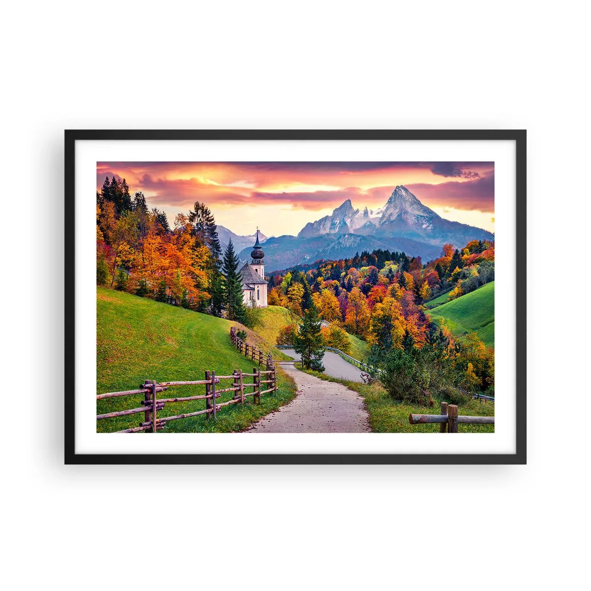 Plakat w czarnej ramie - Jesienna górska sceneria z kapliczką i zachodem słońca - 70x50cm - Pejzaż jak malowanie - Nowoczesna dekoracja ścienna do salonu i sypialni ARTTOR