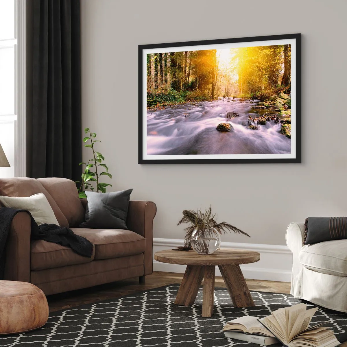 Plakat w czarnej ramie - Leśny strumień oświetlony promieniami słońca - 100x70cm - Malachit w srebrno-złotej oprawie - Nowoczesna dekoracja ścienna do salonu i sypialni ARTTOR