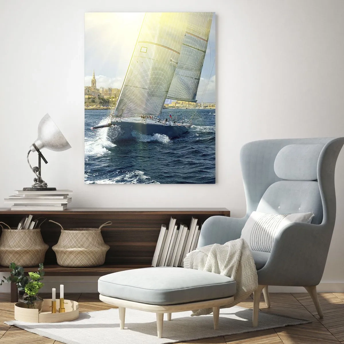Obraz na szkle - Jacht żeglujący na tle miasta w słoneczny dzień - 50x70cm - Pora opuścić miasto - Nowoczesna dekoracja ścienna do salonu, kuchni i sypialni ARTTOR
