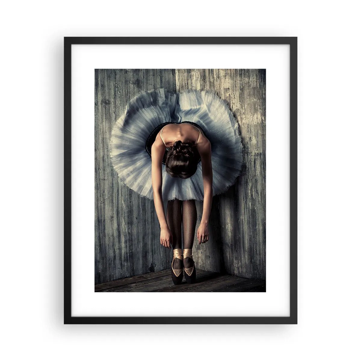 Plakat w czarnej ramie - Gdy cichnie muzyka - 40x50 cm