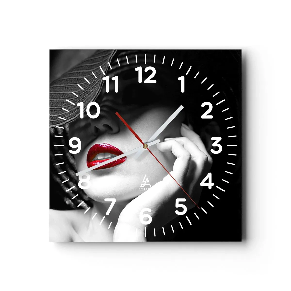 Zegar ścienny - Studium w szkarłacie - 30x30 cm
