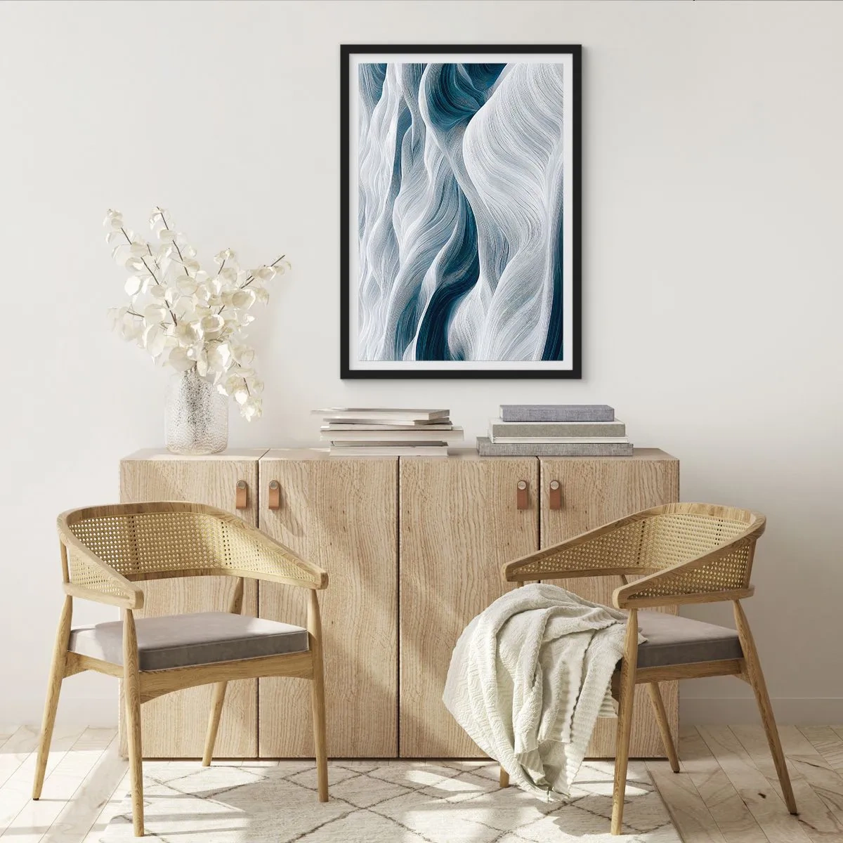 Plakat w czarnej ramie - Abstrakcyjne fale w odcieniach bieli i granatu - 50x70cm - Biało-błękitne fale - Nowoczesna dekoracja ścienna do salonu i sypialni ARTTOR