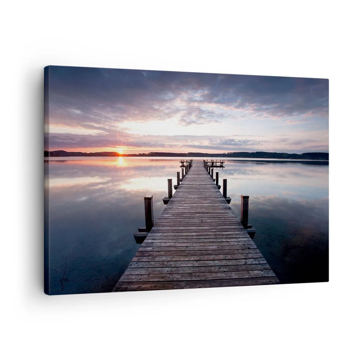Obraz na płótnie - Pomost na jeziorze o zachodzie słońca w spokojnym krajobrazie - 70x50cm - Cicha granica dnia i nocy - Nowoczesna dekoracja ścienna do salonu i sypialni ARTTOR