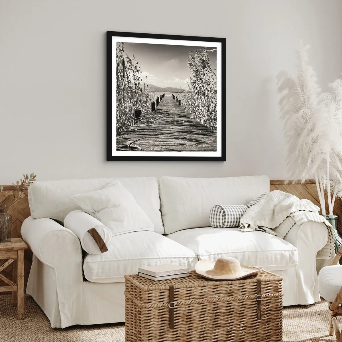 Plakat w czarnej ramie - W zaciszu traw - 50x50 cm