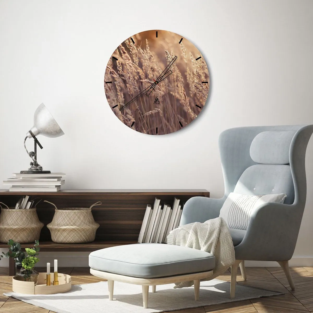 Zegar ścienny - Złote trawy w jesiennym świetle zachodzącego słońca - 30x30cm - Gotowe na powitanie jesieni - Nowoczesna dekoracja ścienna do salonu, kuchni i sypialni ARTTOR