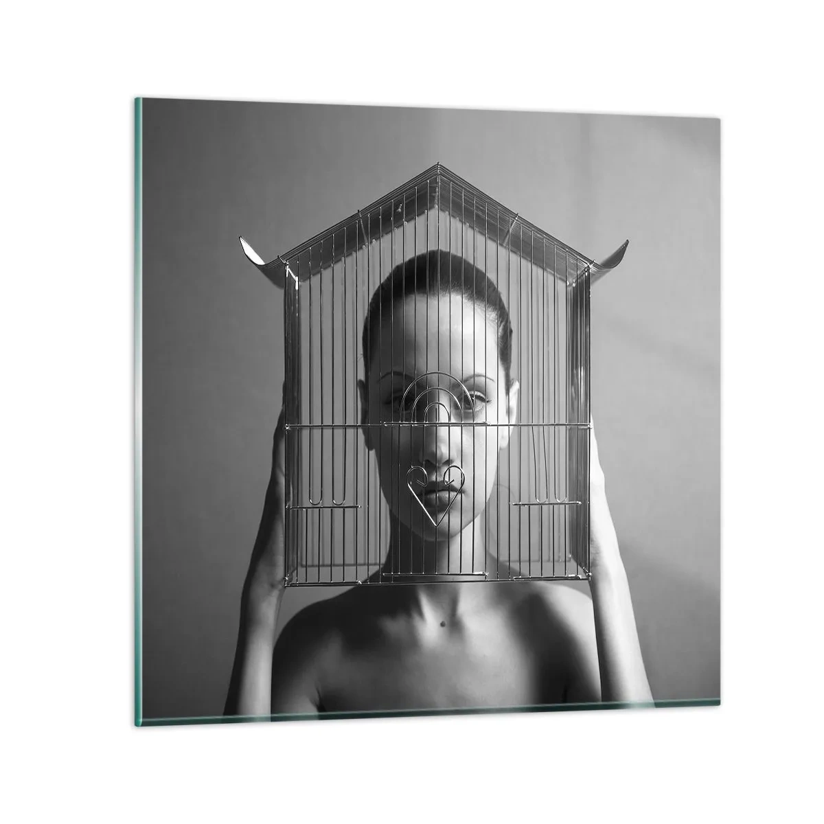 Obraz na szkle - Portret nieco surrealistyczny - 50x50 cm