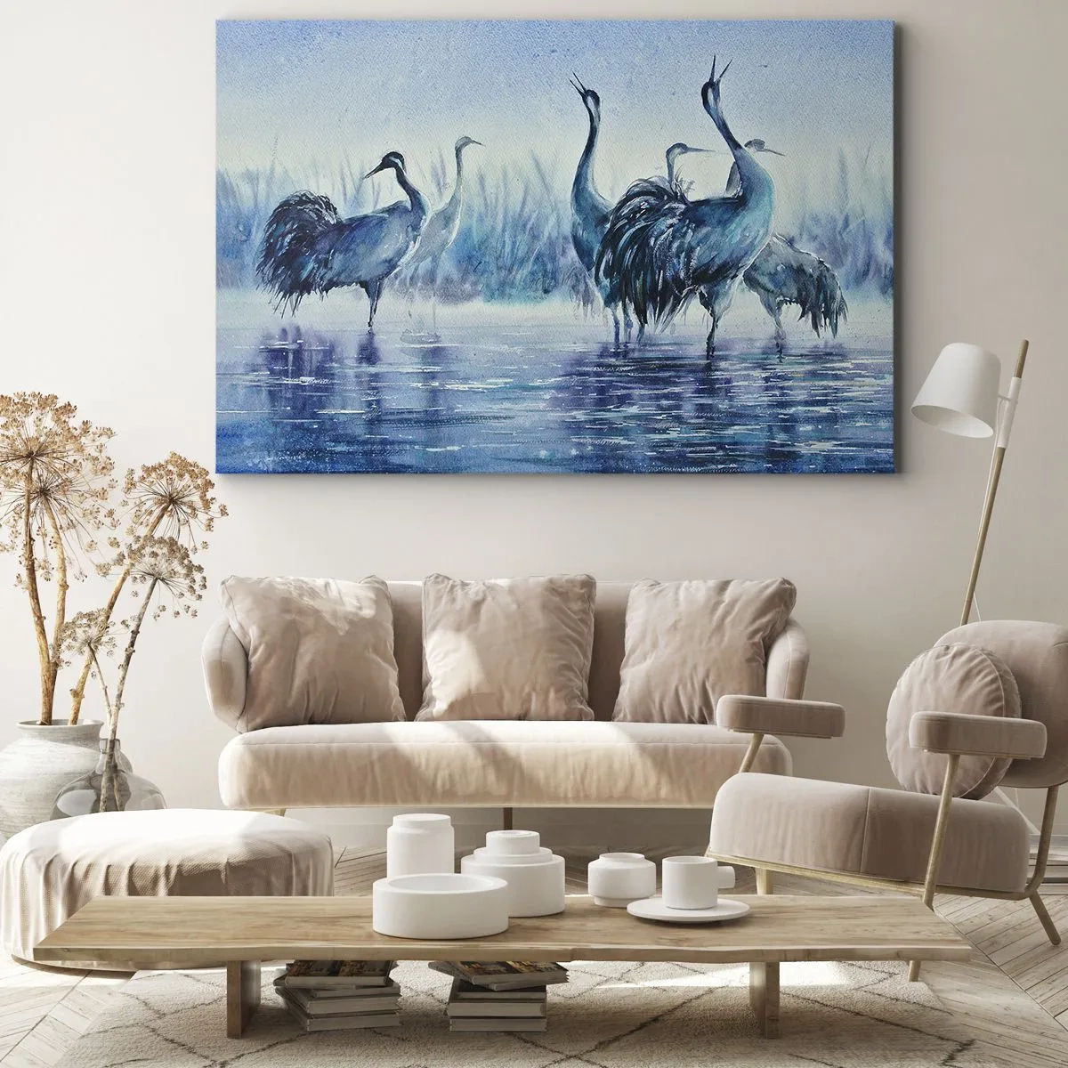 Obraz na płótnie - Żurawie na tle mgły i wody w niebieskiej tonacji - 70x50cm - Poranne spotkanie - Nowoczesna dekoracja ścienna do salonu i sypialni ARTTOR