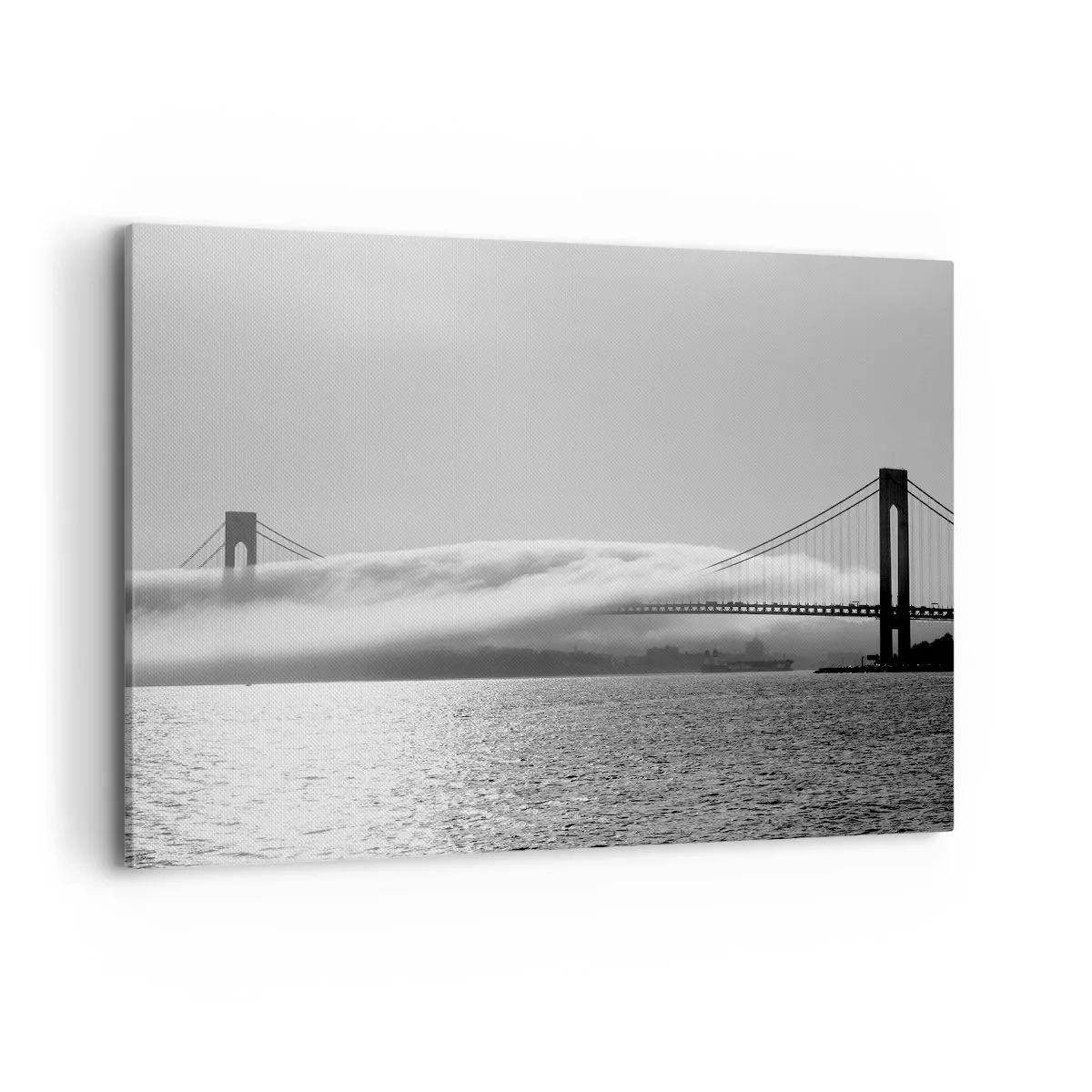 Obraz na płótnie - Most nad wodą spowity mgłą w czarno-białym ujęciu - 120x80cm - Przepłynąć przez Złote Wrota - Nowoczesna dekoracja ścienna do salonu, kuchni i sypialni ARTTOR