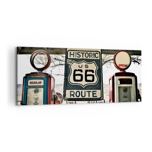 Obraz na płótnie - Historyczna stacja benzynowa z symbolem Route 66 - 120x50cm - Amerykańska retro podróż - Nowoczesna dekoracja ścienna do salonu i sypialni ARTTOR