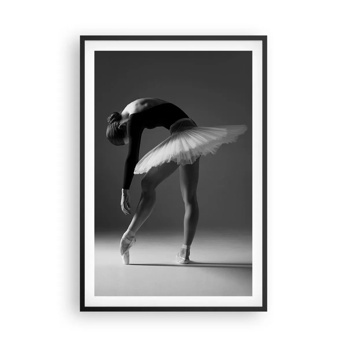 Plakat w czarnej ramie - Bella balerina - 61x91 cm