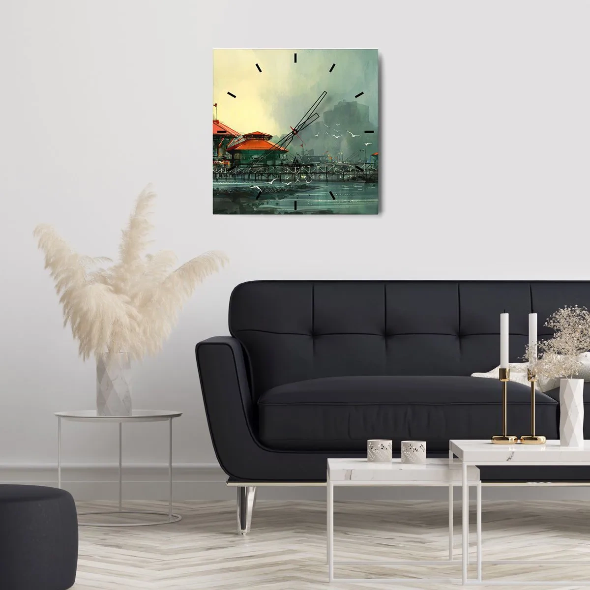 Zegar ścienny - Portowa zabudowa w deszczowej scenerii z mewami - 30x30cm - Słotny dzień w porcie - Nowoczesna dekoracja ścienna do salonu i sypialni ARTTOR