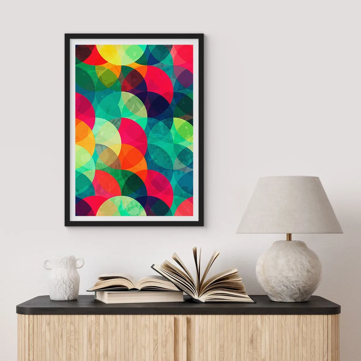 Plakat w czarnej ramie - Abstrakcyjne, kolorowe koła nakładające się na siebie - 50x70cm - Wtęczowstąpienie - Nowoczesna dekoracja ścienna do salonu i sypialni ARTTOR