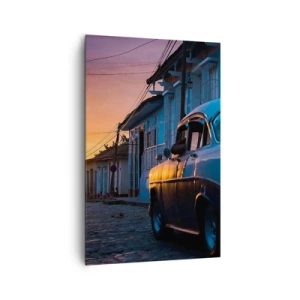 Obraz na płótnie - Retro samochód i rower na ulicy w świetle zachodzącego słońca - 80x120cm - Tutaj zwalnia czas - Nowoczesna dekoracja ścienna do salonu i sypialni ARTTOR