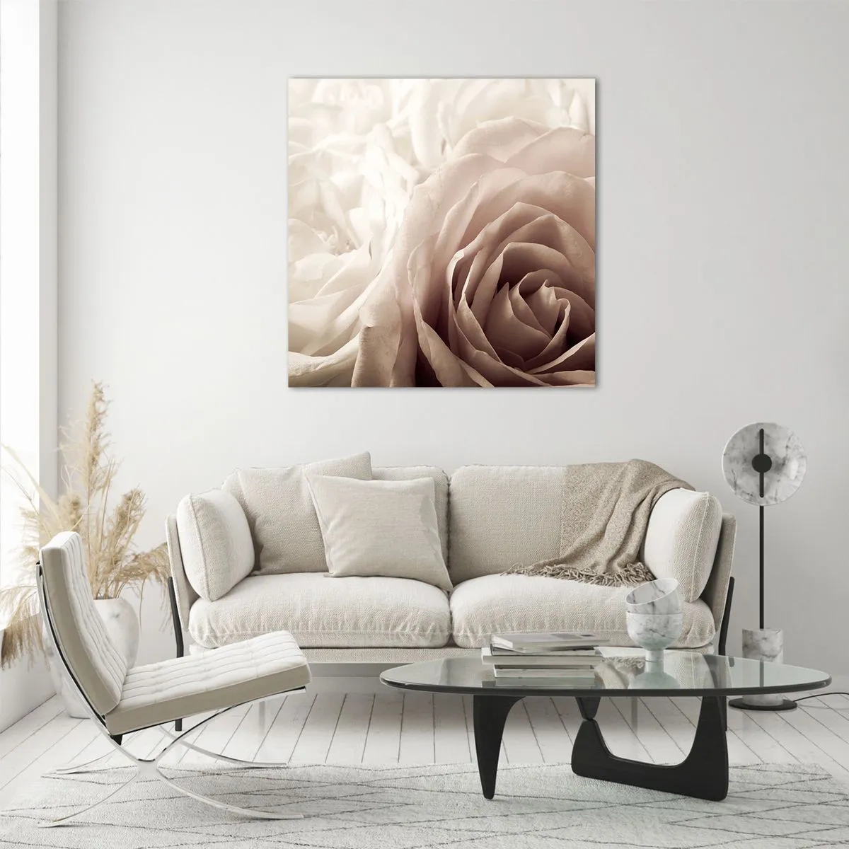 Obraz na szkle - W sercu róży - 50x50 cm