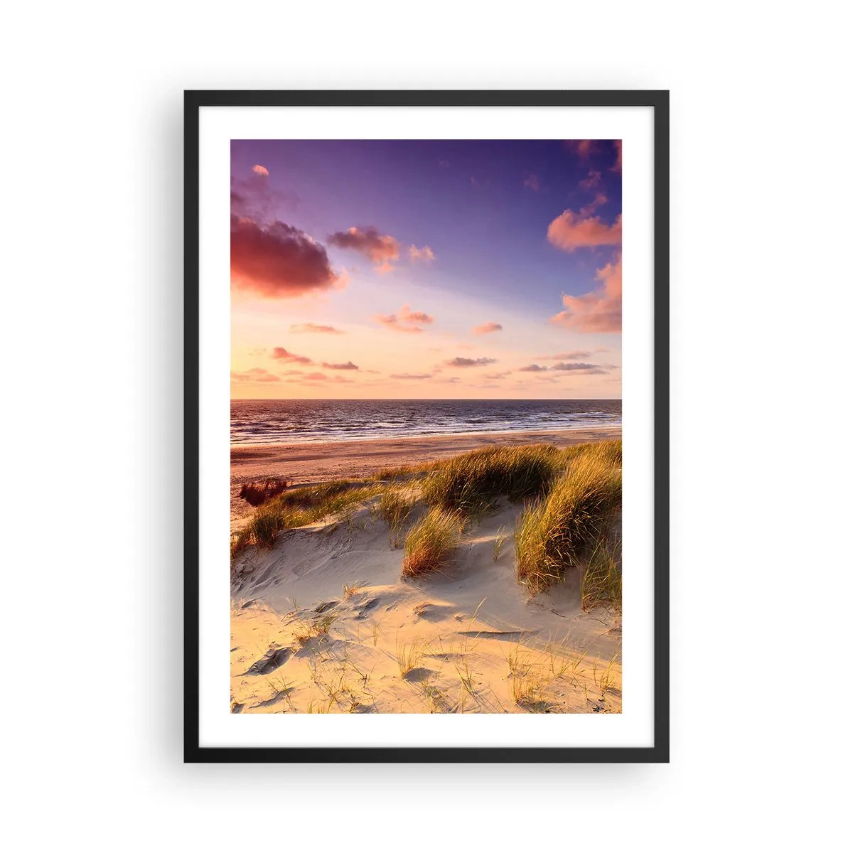 Plakat w czarnej ramie - Plaża z wydmami i zachodzącym słońcem - 50x70cm - Już latem pachnie powietrze - Nowoczesna dekoracja ścienna do salonu i sypialni ARTTOR