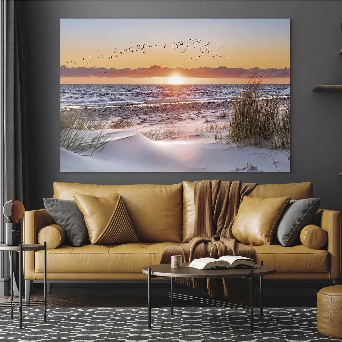 Obraz na szkle - Zachód słońca nad morzem z ptakami i piaszczystymi wydmami - 100x70cm - Pejzaż horyzontalny - Nowoczesna dekoracja ścienna do salonu, kuchni i sypialni ARTTOR