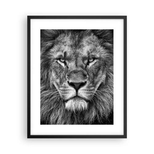 Plakat w czarnej ramie - W stroju koronacyjnym - 40x50 cm