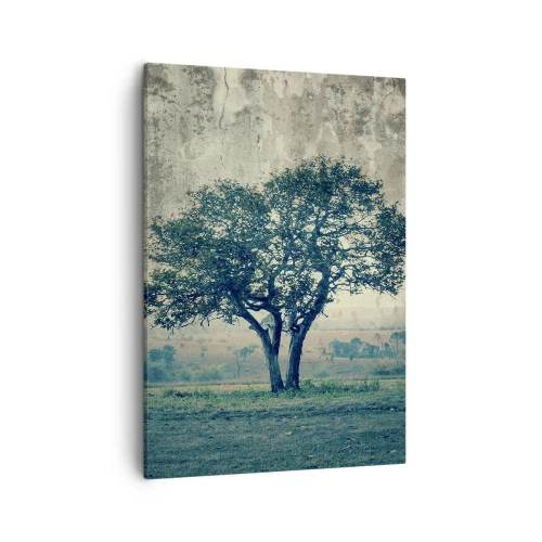 Obraz na płótnie - Samotne drzewo na tle krajobrazu - 50x70cm - Jabłoń na błękitnym błoniu? - Nowoczesna dekoracja ścienna do salonu, kuchni i sypialni ARTTOR