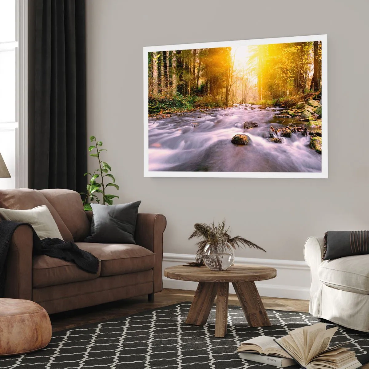 Plakat - Leśny strumień oświetlony promieniami słońca - 100x70cm - Malachit w srebrno-złotej oprawie - Nowoczesna dekoracja ścienna do salonu i sypialni ARTTOR