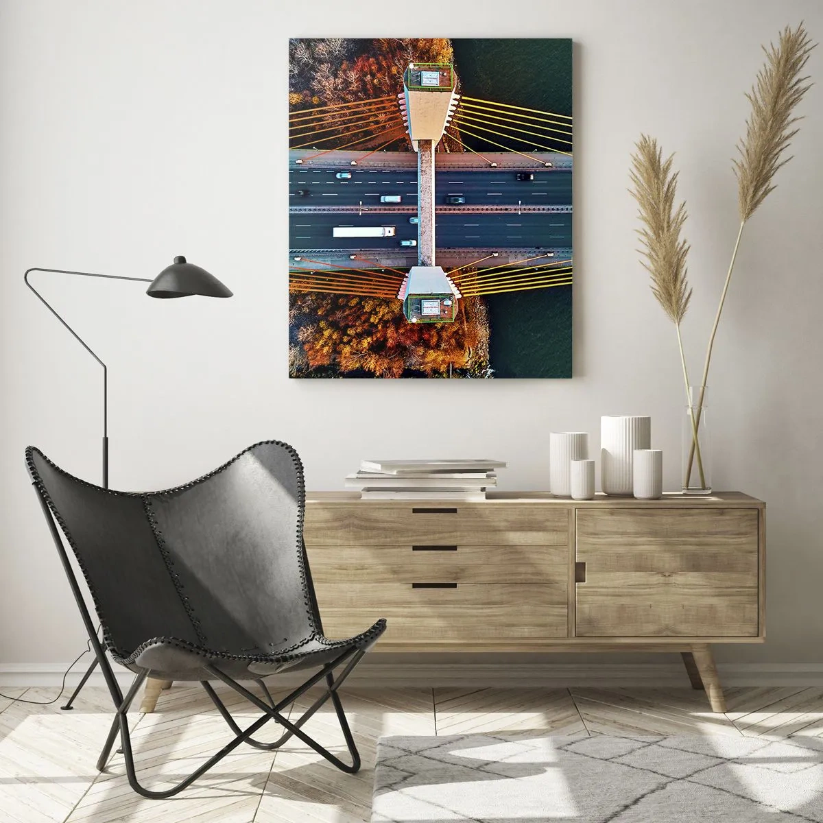 Obraz na szkle - Most z lotu ptaka z symetrycznym układem lin i samochodów - 50x70cm - ZA wodami, za lasami - Nowoczesna dekoracja ścienna do salonu, kuchni i sypialni ARTTOR