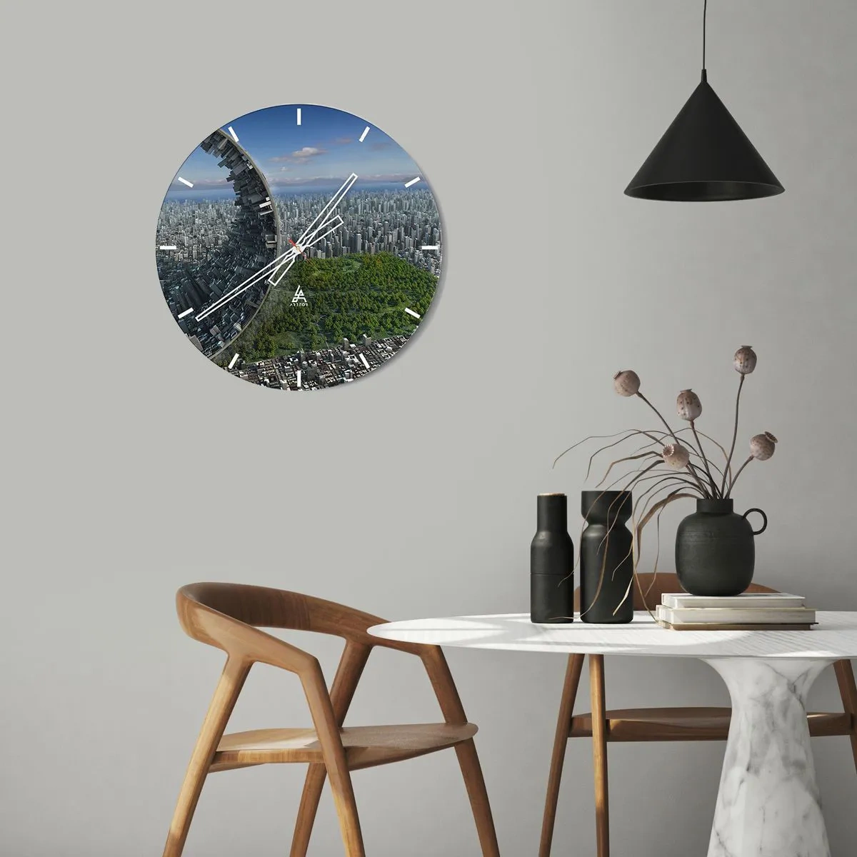 Zegar ścienny - Futurystyczne miasto z przełamaną strukturą i zielenią w tle - 30x30cm - Natura jest wieczna - Nowoczesna dekoracja ścienna do salonu, kuchni i sypialni ARTTOR