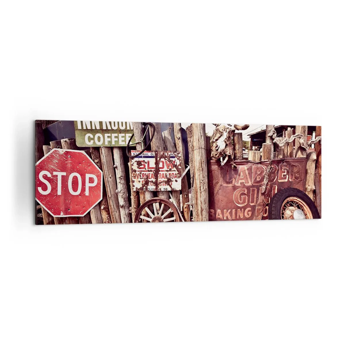 Obraz na płótnie - Rustykalne dekoracje z tablicami i kołem na ogrodzeniu - 160x50cm - A czas się zatrzymał - Nowoczesna dekoracja ścienna do salonu i sypialni ARTTOR