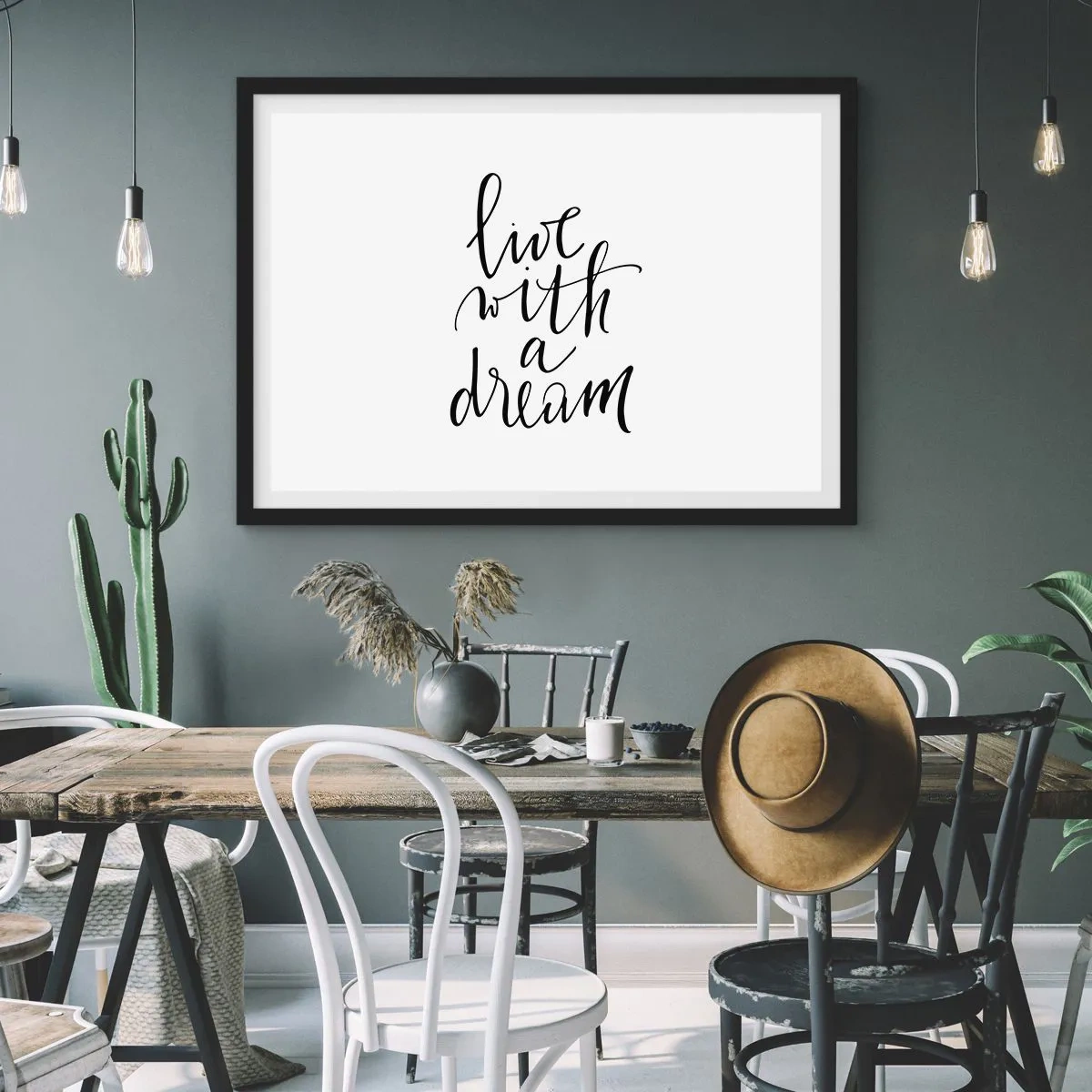 Plakat w czarnej ramie - Minimalistyczny obraz z napisem 'live with a dream' w czerni na białym tle - 70x50cm - Of course - Nowoczesna dekoracja ścienna do salonu i sypialni ARTTOR