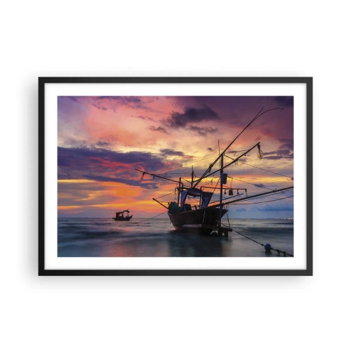 Plakat w czarnej ramie - Łódź rybacka na tle kolorowego zachodu słońca - 70x50cm - Egzotyczny wieczór - Nowoczesna dekoracja ścienna do salonu i sypialni ARTTOR