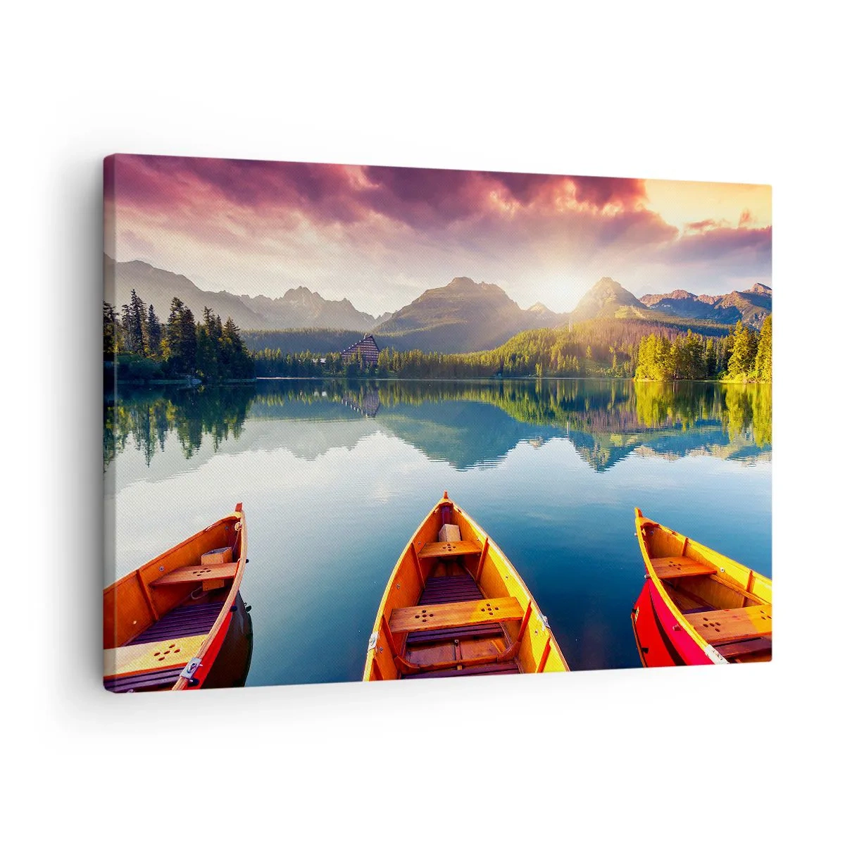 Obraz na płótnie - Trzy drewniane łodzie na tle górskiego jeziora o zachodzie słońca - 70x50cm - Nic przeciw naturze - Nowoczesna dekoracja ścienna do salonu i sypialni ARTTOR