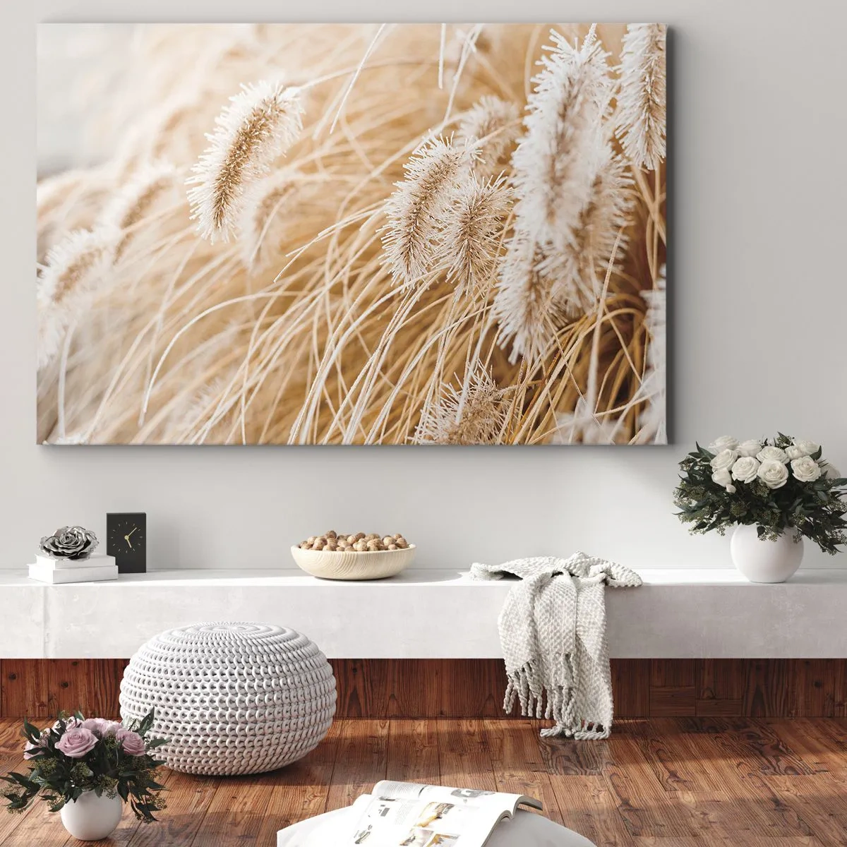 Obraz na płótnie - Zbliżenie na złote, delikatne trawy w promieniach słońca - 70x50cm - Złoty szelest traw - Nowoczesna dekoracja ścienna do salonu i sypialni ARTTOR