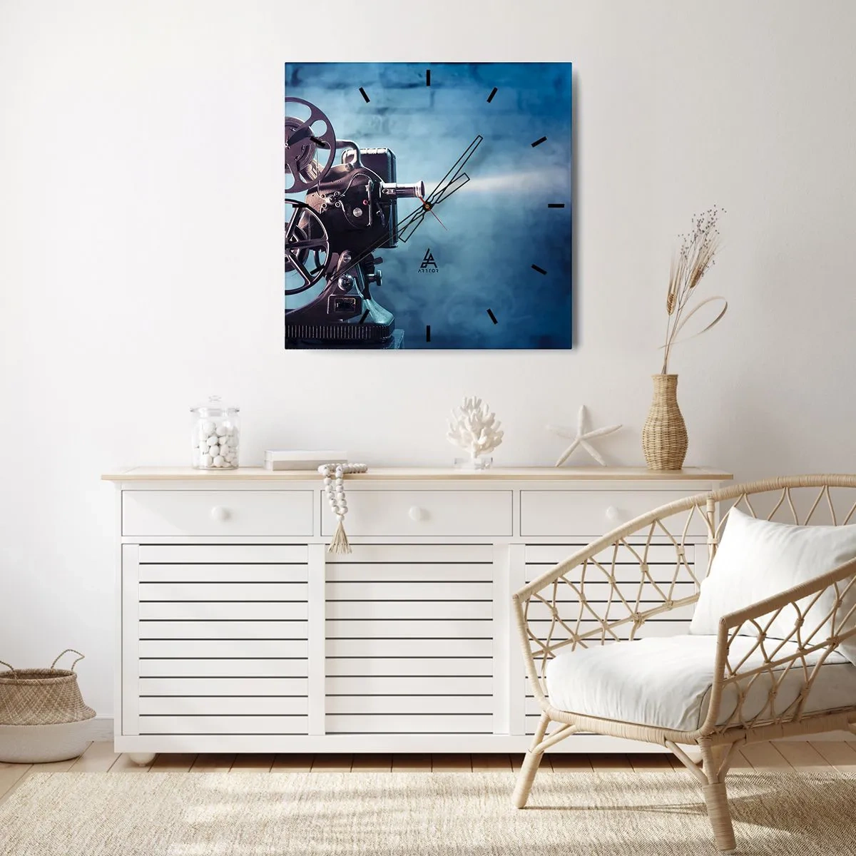 Zegar ścienny - W starym kinie - 30x30 cm