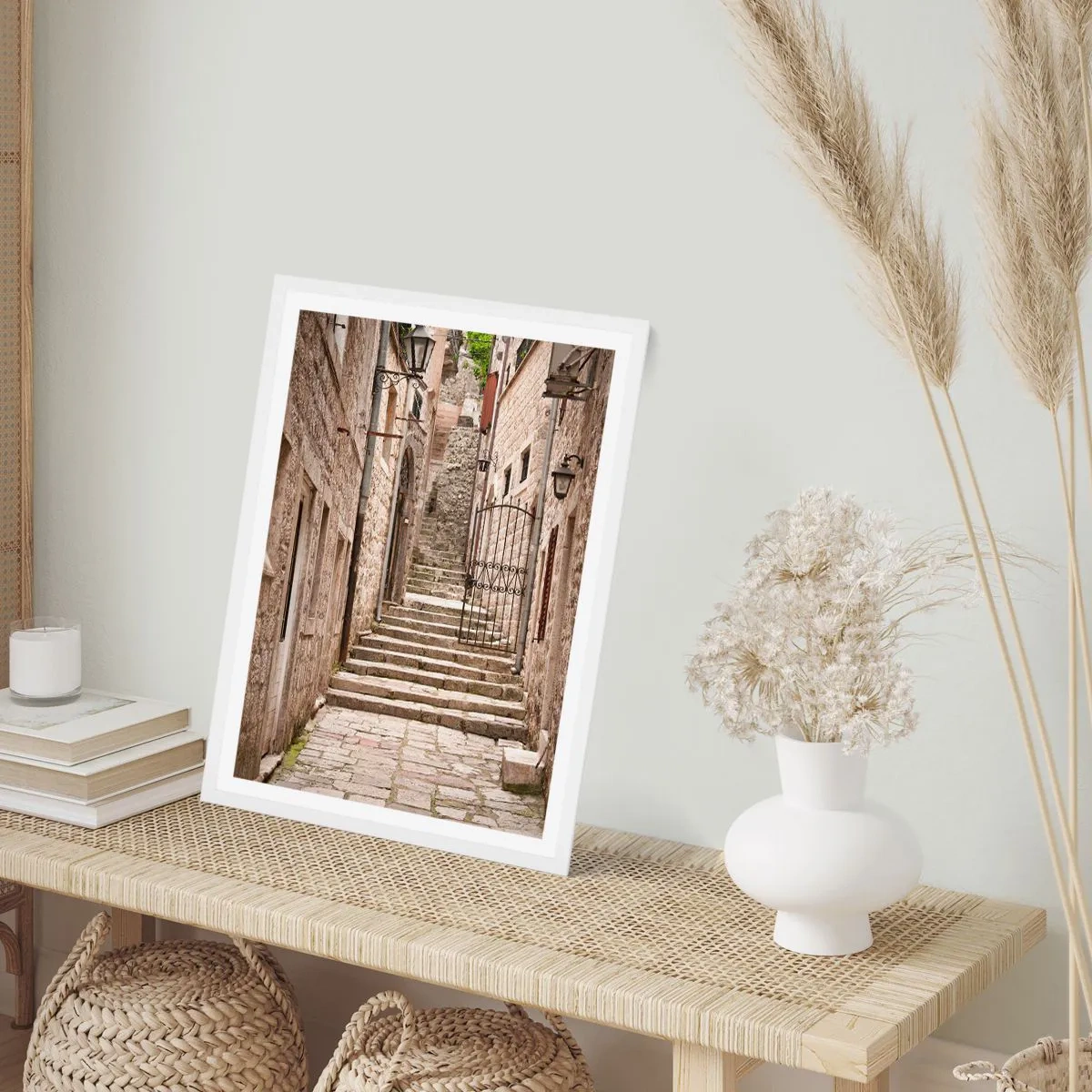 Plakat w białej ramie - Magiczny stary zaułek - 30x40 cm