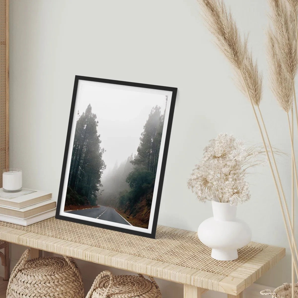 Plakat w czarnej ramie - Opowieść magicznego lasu - 70x100 cm