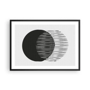 Plakat w czarnej ramie - Dwa nakładające się koła z liniami w czerni i bieli - 70x50cm - Jego alter ego - Nowoczesna dekoracja ścienna do salonu i sypialni ARTTOR