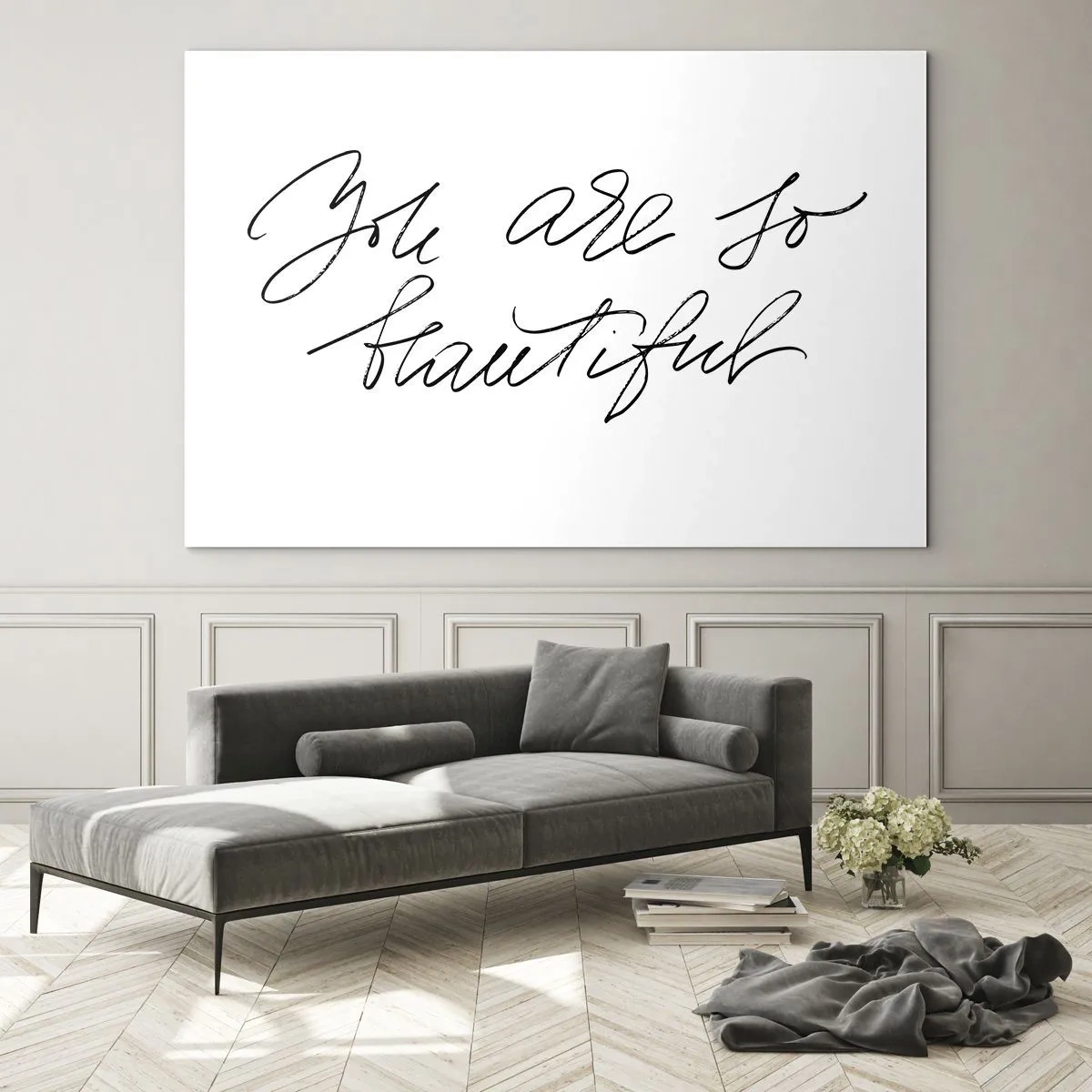 Obraz na szkle - Cytat 'You are so beautiful' w eleganckim, kaligraficznym stylu - 70x50cm - Naprawdę, uwierz… - Nowoczesna dekoracja ścienna do salonu i sypialni ARTTOR