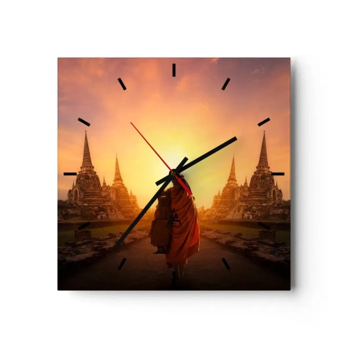 Zegar ścienny - Mnich wśród świątyń o zachodzie słońca - 30x30cm - W spokoju przez wieczność - Nowoczesna dekoracja ścienna do salonu i sypialni ARTTOR