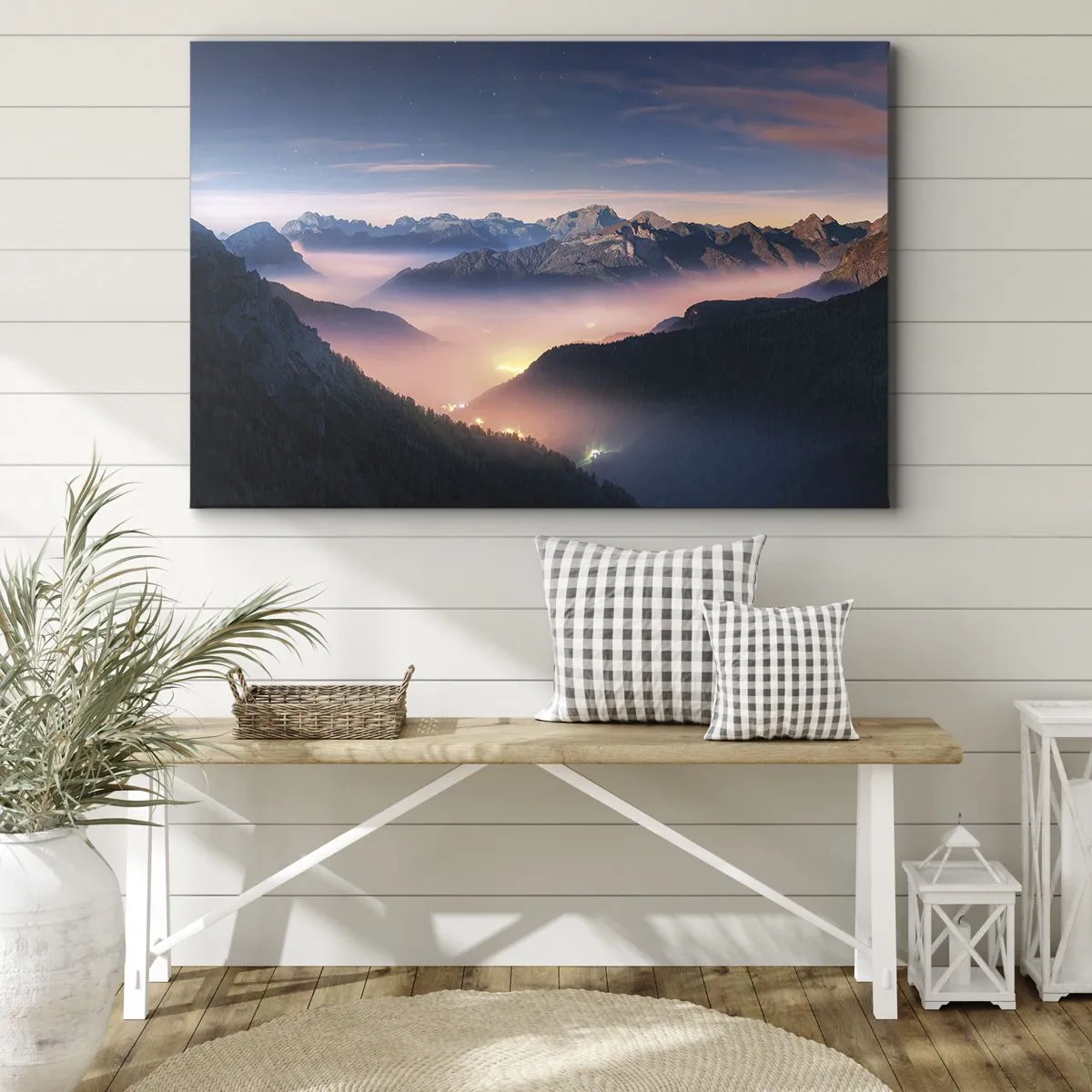 Obraz na płótnie - Górski krajobraz z doliną wypełnioną mgłą - 70x50cm - Światło w dolinach - Nowoczesna dekoracja ścienna do salonu i sypialni ARTTOR