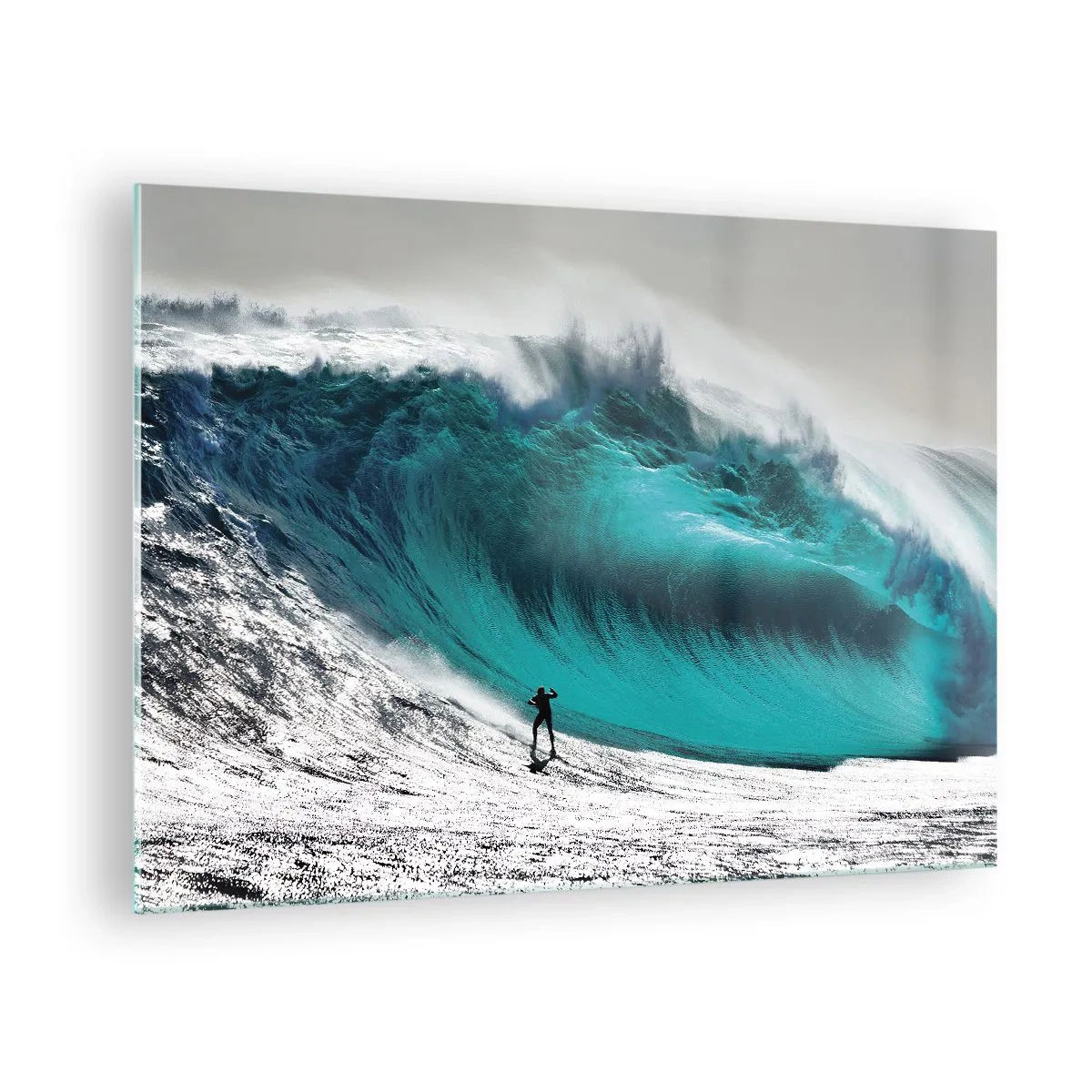 Obraz na szkle - Surfer przed olbrzymią falą - 70x50cm - Wyzwanie przyjęte - Nowoczesna dekoracja ścienna do salonu i sypialni ARTTOR