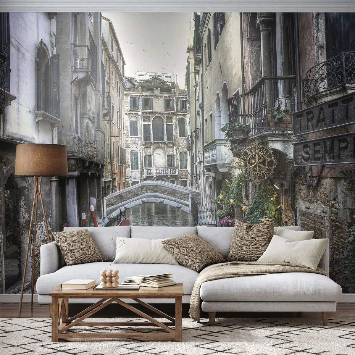 Fototapeta Premium Sand - Malowniczy kanał w zabytkowym mieście - 100x70cm - Od wieków w cichej zadumie - Nowoczesna dekoracja ścienna do salonu, kuchni i sypialni ARTTOR