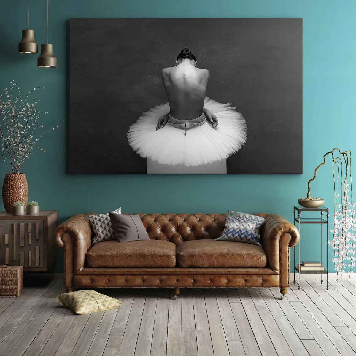 Obraz na płótnie - Tancerka baletowa w klasycznej pozie na tle ciemnego tła - 70x50cm - Właśnie rozkwita - Nowoczesna dekoracja ścienna do salonu i sypialni ARTTOR