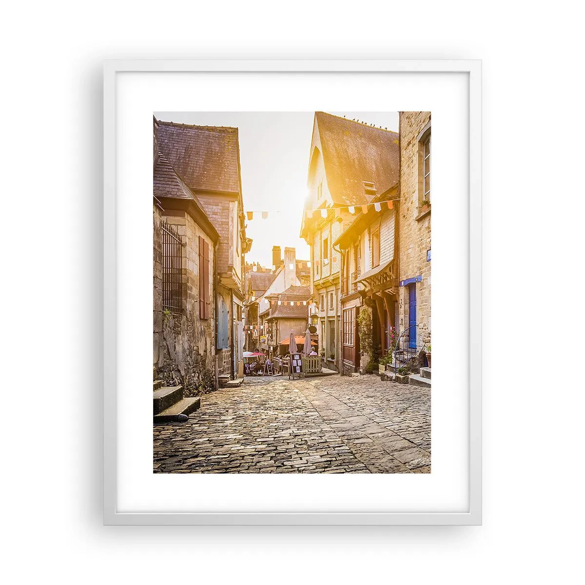 Plakat w białej ramie - Biały duch miasteczka - 40x50 cm