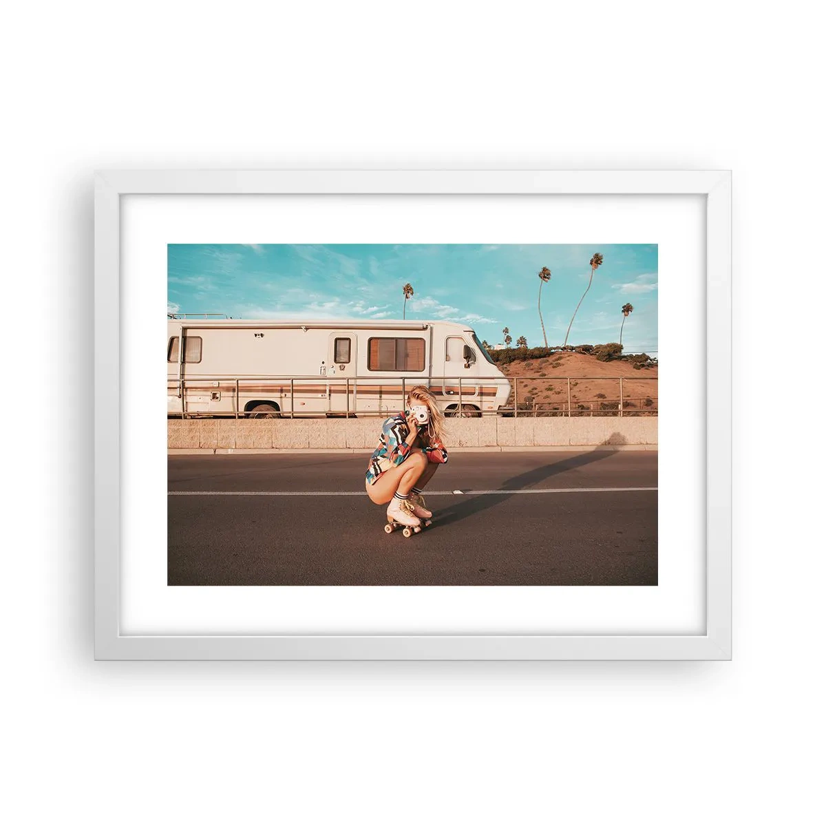 Plakat w białej ramie - Uśmiech, proszę! - 40x30 cm