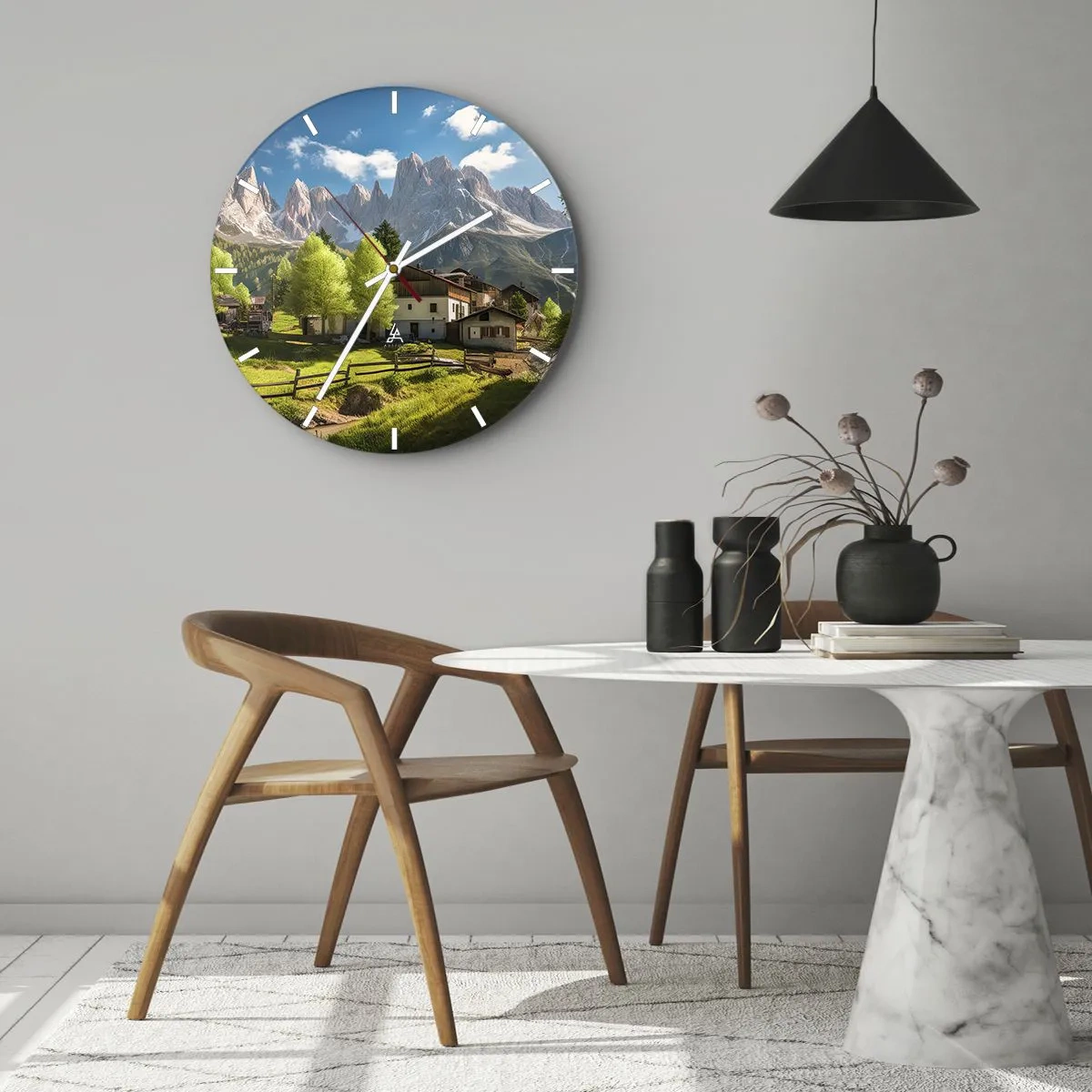 Zegar ścienny - Wiejska osada u stóp gór w słoneczny dzień - 30x30cm - Alpejska sielanka - Nowoczesna dekoracja ścienna do salonu, kuchni i sypialni ARTTOR