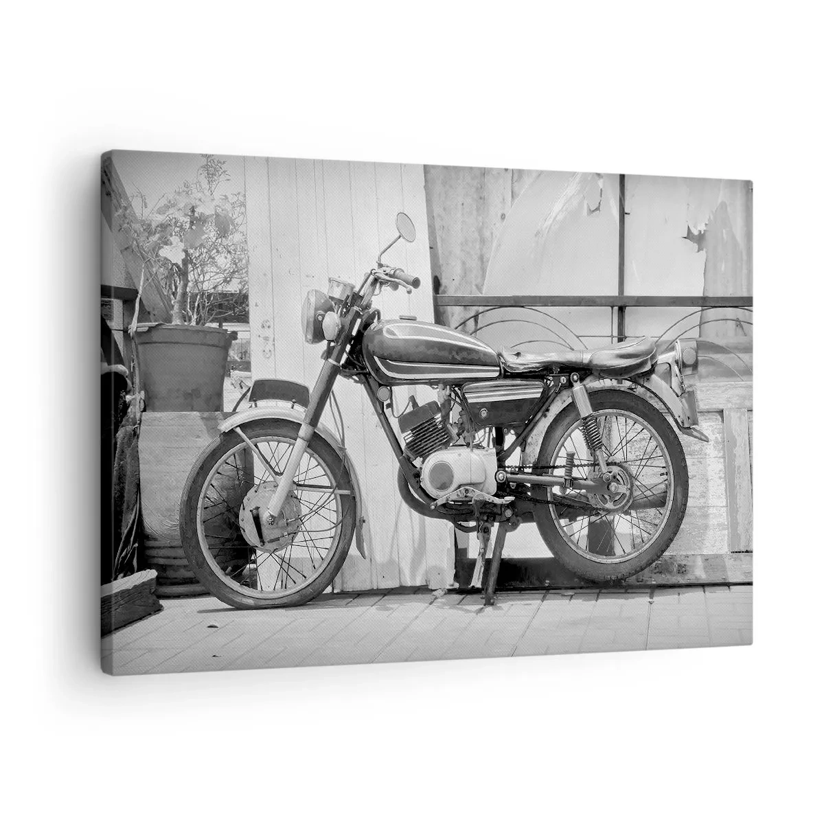 Obraz na płótnie - Czarno-białe zdjęcie klasycznego motocykla - 70x50cm - Klasyka ponad wszystko - Nowoczesna dekoracja ścienna do salonu i sypialni ARTTOR