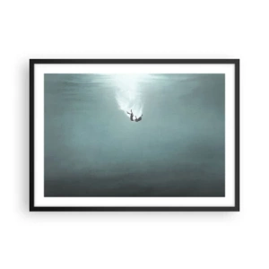 Plakat w czarnej ramie - Postać zanurzająca się w głębokiej wodzie o turkusowym odcieniu - 70x50cm - W objęciach oceanu - Nowoczesna dekoracja ścienna do salonu i sypialni ARTTOR