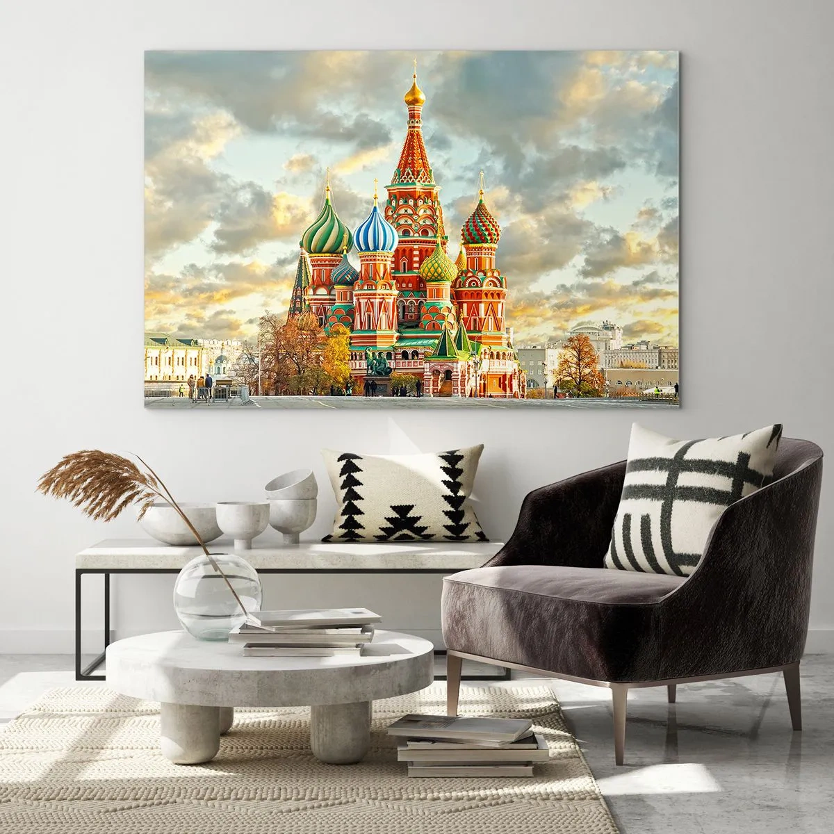 Obraz na szkle - Katedra św. Bazylego w Moskwie na tle nieba z chmurami - 70x50cm - Nawet Disney by nie wymyślił - Nowoczesna dekoracja ścienna do salonu i sypialni ARTTOR