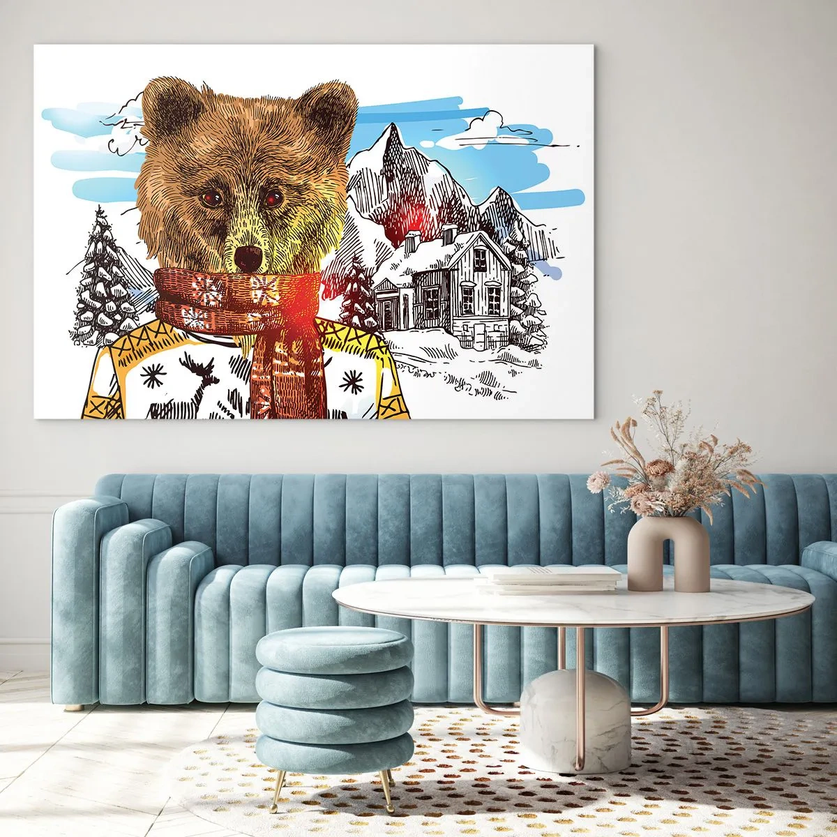 Obraz na szkle - Niedźwiedź w swetrze i szaliku na tle gór i domku - 70x50cm - Chatka niedźwiadka - Nowoczesna dekoracja ścienna do salonu i sypialni ARTTOR