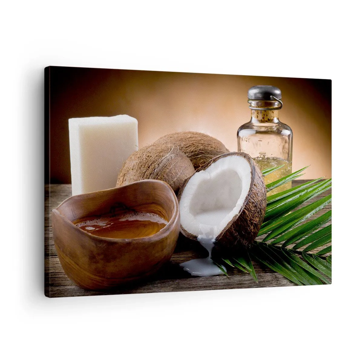Obraz na płótnie - Kokosy, świeca i olejek na drewnianym tle - 70x50cm - Zdrowie z tropikalnych wysp - Nowoczesna dekoracja ścienna do salonu i sypialni ARTTOR