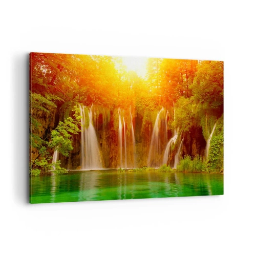Obraz na płótnie - Wodospady otoczone zielenią w blasku zachodzącego słońca - 120x80cm - W słońcu i w cieniu - Nowoczesna dekoracja ścienna do salonu, kuchni i sypialni ARTTOR